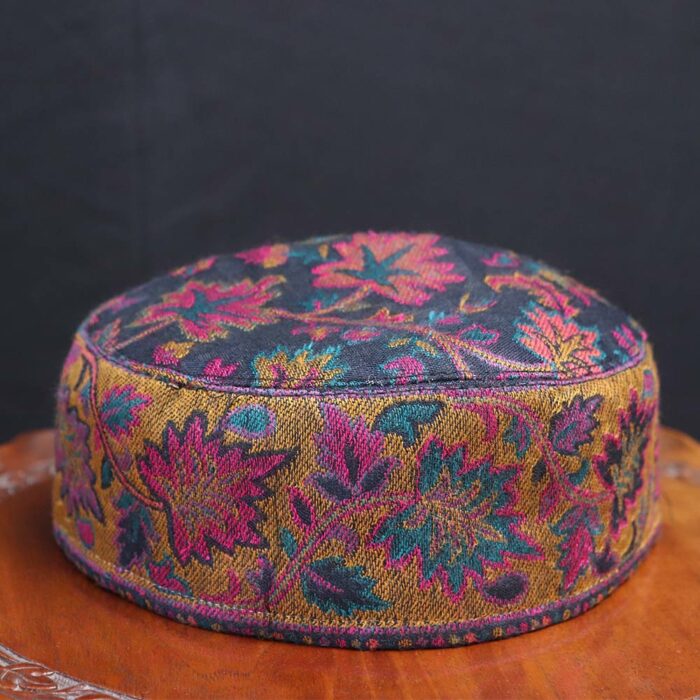Kashmiri cap design