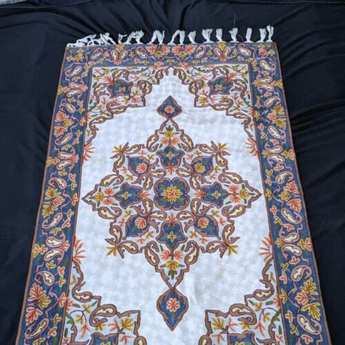 Kashmiri carpet rugs chainstitch20231029 32