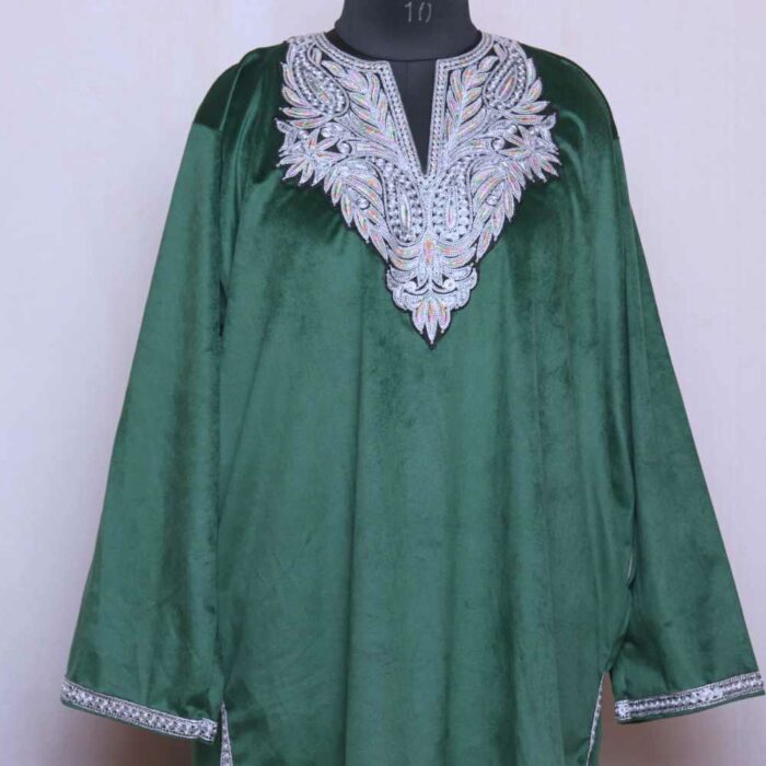 Kashmiri velvet pheran set with tilla 20231019 02