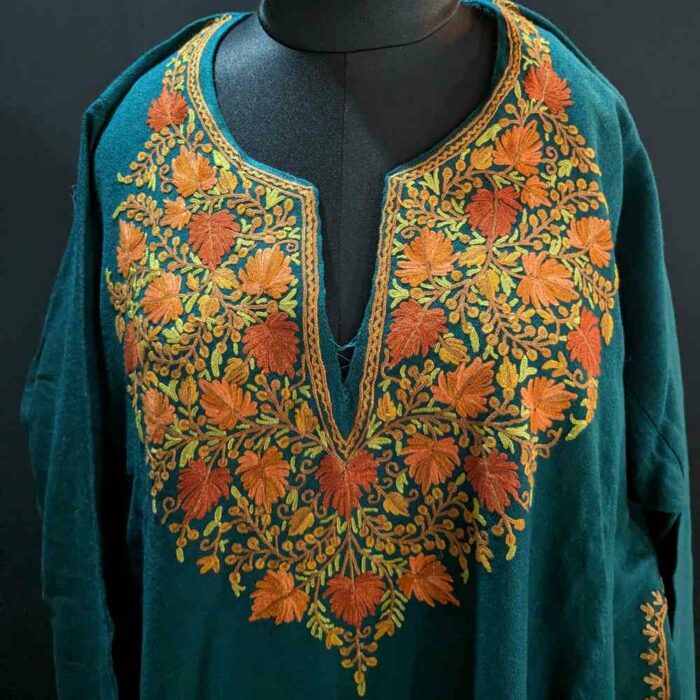Brown - Handwoven Aari Hand Embroidered Kashmiri Pure Wool Pheran 07 main image 1