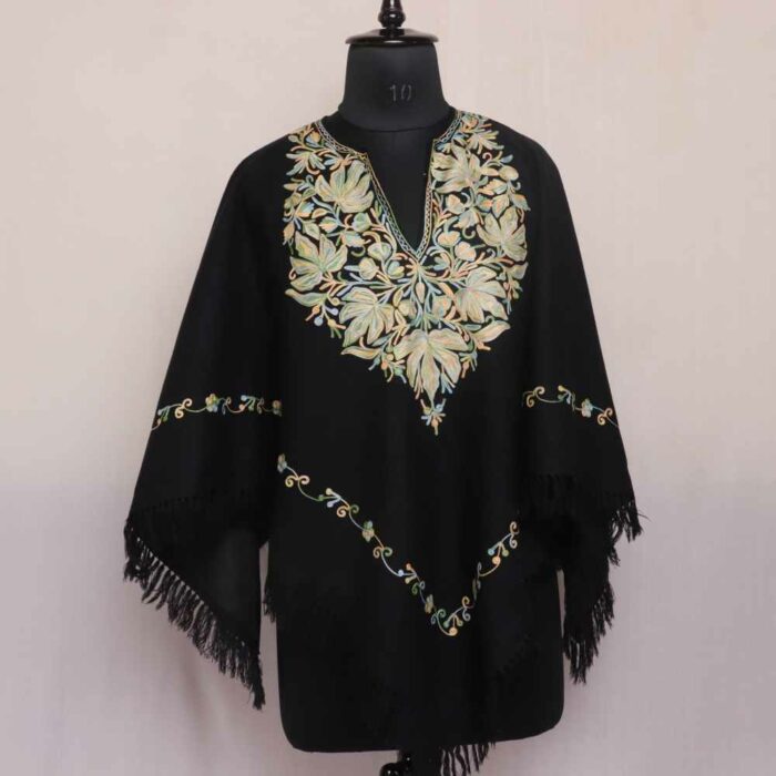 Kashmiri poncho20231116 23