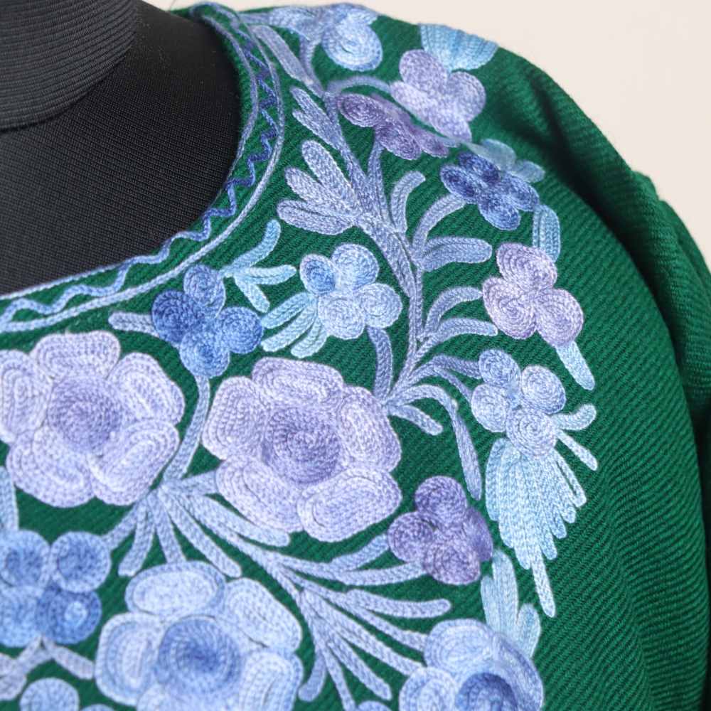 Fussia Pink Color Kashmiri Aari Work Embroidered Woolen Kurti at Rs 1550.00  | Pashmina Kurti, Ladies Winter Kurti, Ladies Wool Kurti, Women Wool Kurti,  Women Woolen Kurti - Kyra International, Jammu | ID: 2853221378791