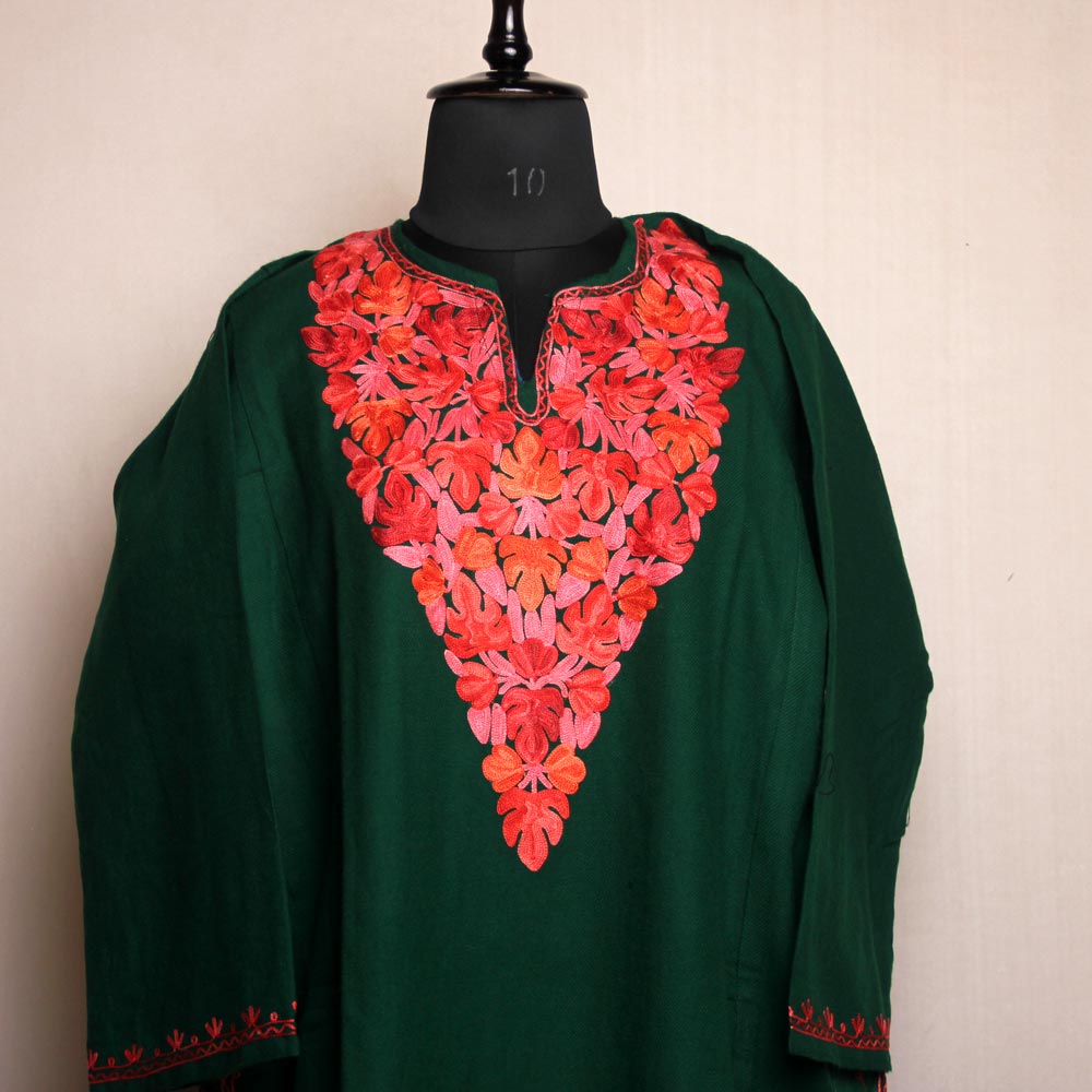Green - Handwoven Aari Hand Embroidered Kashmiri Merino Wool Pheran 38