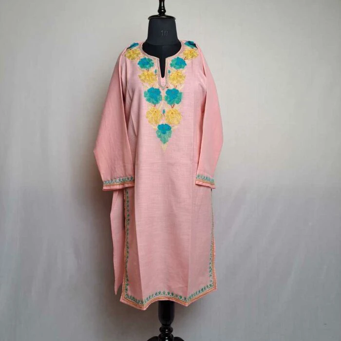 Kashmiri Embroided Kurtis at Best Price in Anantnag, Jammu and Kashmir |  Design Wear Boutique