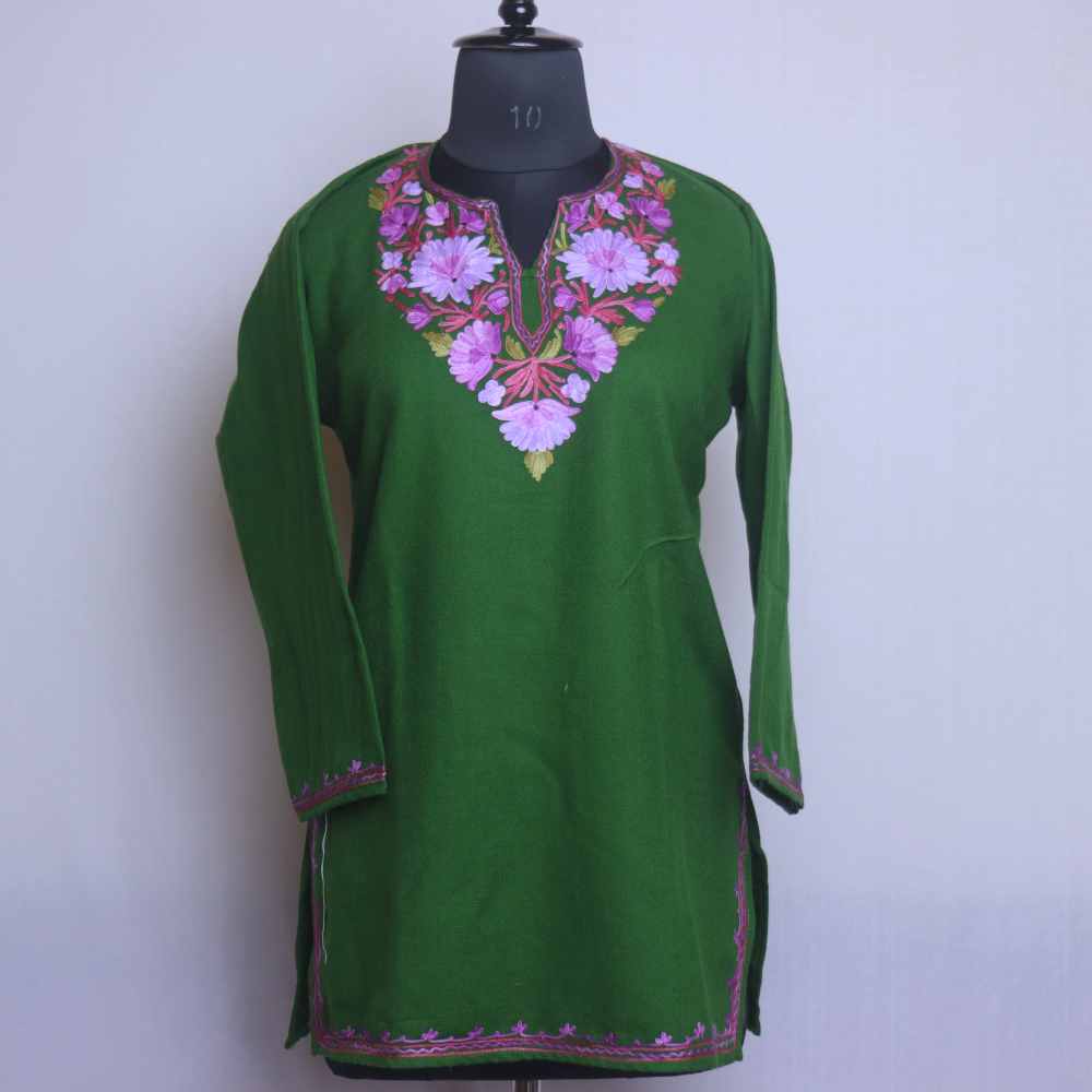 Sabz Lavish Winter Woolen Kashmiri Kurta With Ari Embroidery - Gyawun