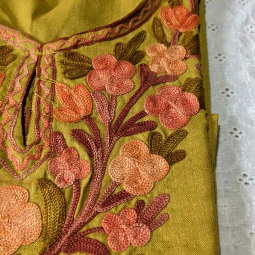 Kashmiri embroidery girls dress 20240212 55