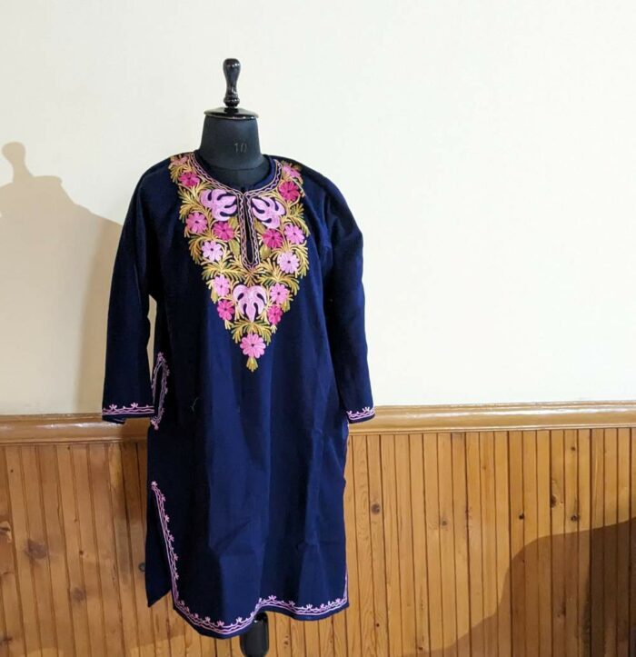 Kashmiri pheran dress 20240205 03