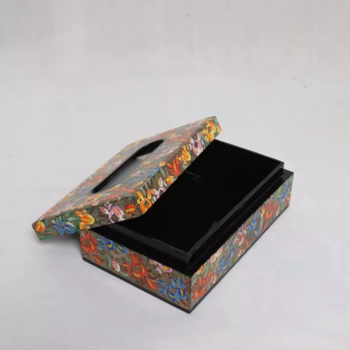 paper mache tissue box 3
