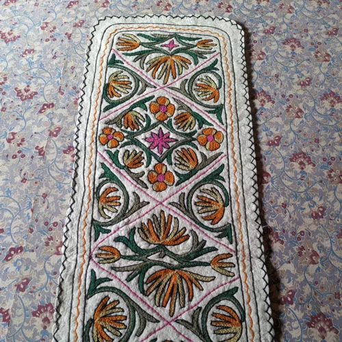 6 feet rug