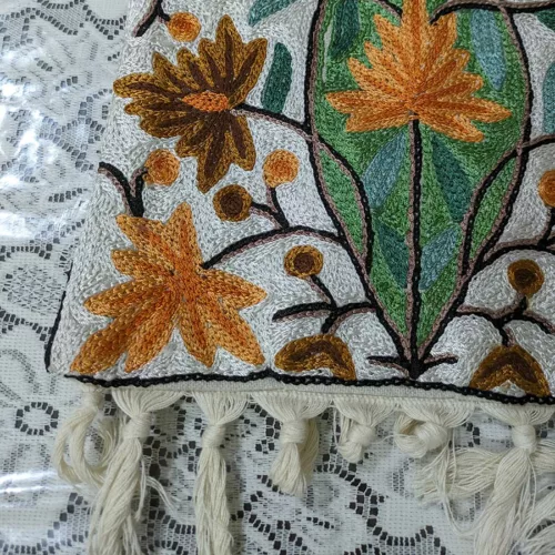 chain embroidery rug