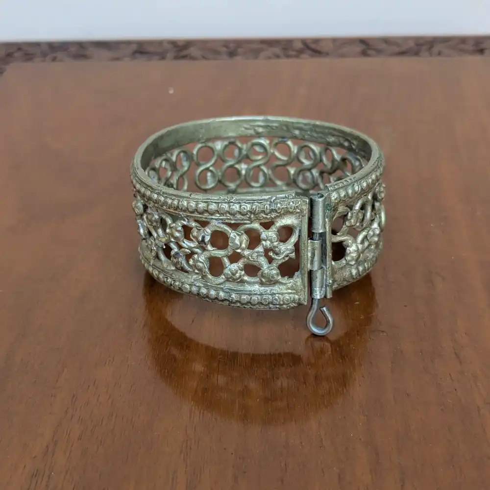 Vintage Kashmiri Handmade Bracelet | Cuff | Bangle– Classic